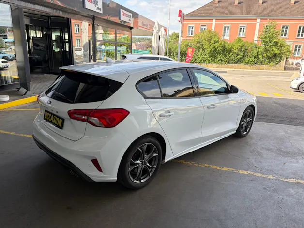 FORD Focus 1.0i EcoB 125 ST-Line
