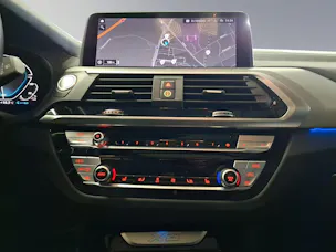 BMW X3 30e xDrive SAG