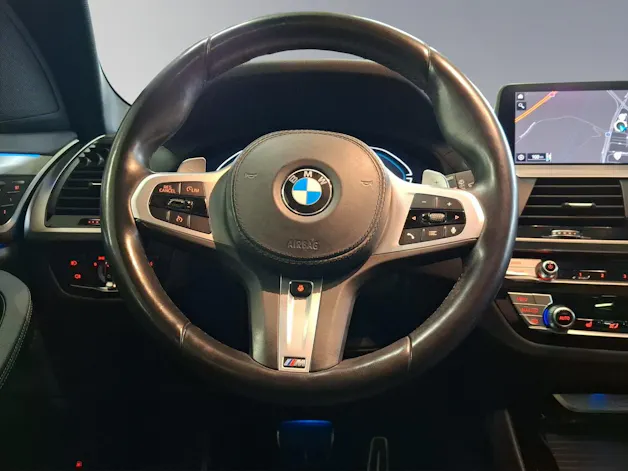 BMW X3 30e xDrive SAG
