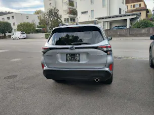 Subaru Forester Station 2.0i e-Boxer Swiss Plus