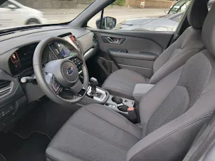 Subaru Forester Station 2.0i e-Boxer Swiss Plus