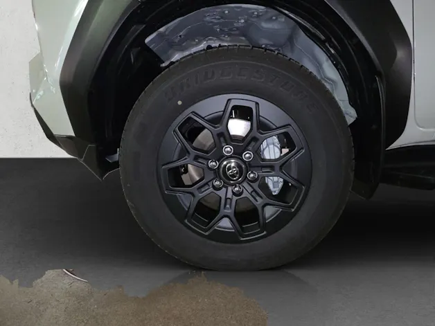 Toyota Hilux Double Cab.-Pick-up 2.8 D-4D MHEV 204 Invincible