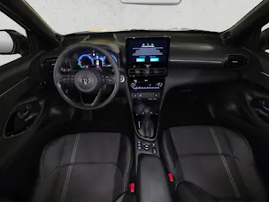 Toyota Yaris Cross 1.5 VVT-i HSD Premium AWD-i