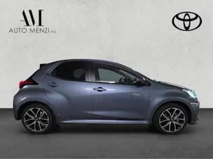 Toyota Yaris 1.5 VVT-i HSD Trend