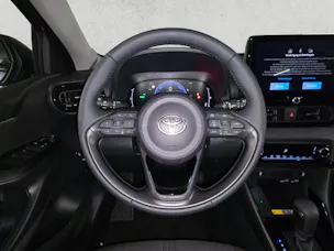 Toyota Yaris 1.5 VVT-i HSD Trend
