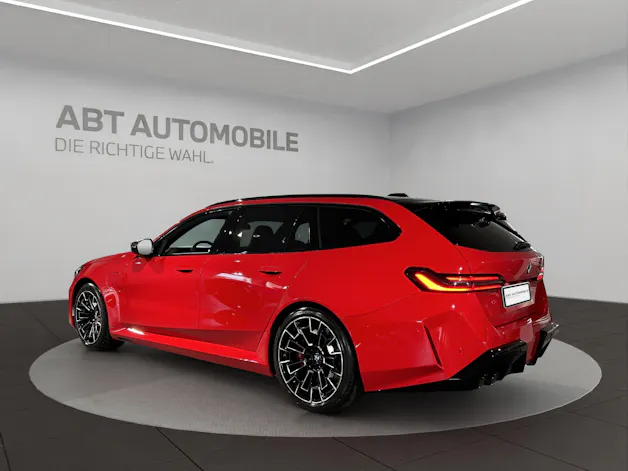 BMW M5 xDrive Touring