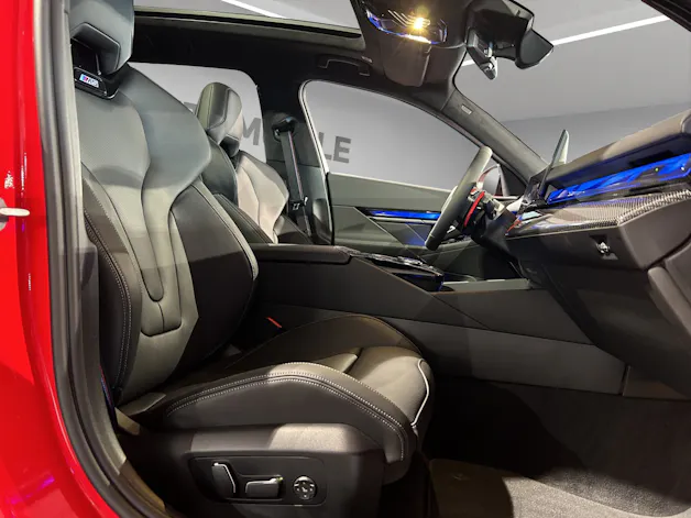 BMW M5 xDrive Touring