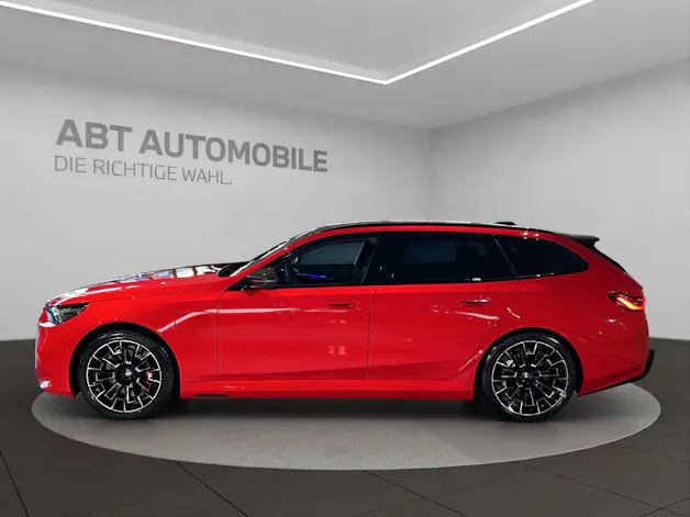 BMW M5 xDrive Touring