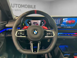 BMW M5 xDrive Touring