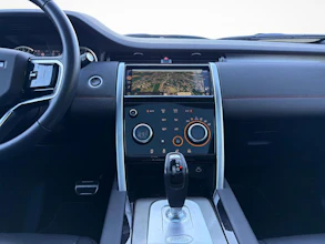 https://vehicle.imgix.net/4450462/fce7a8b2-70e0-4d70-897c-abc9b01d4145.jpg