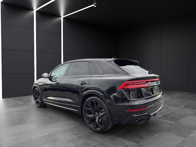AUDI RS Q8 4.0 V8 TFSI quattro T-Tronic