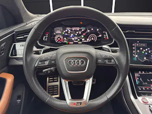 AUDI RS Q8 4.0 V8 TFSI quattro T-Tronic