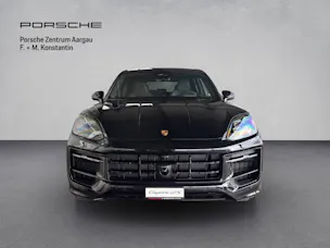 PORSCHE Cayenne GTS