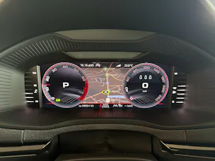 SKODA Karoq 1.5 TSI SportLine DSG
