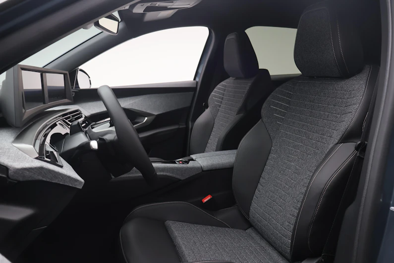 Fahrzeugbild PEUGEOT 3008