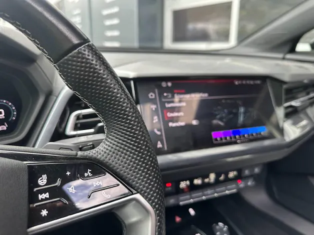 AUDI Q4 e-tron Sportback 50 quattro (CH)