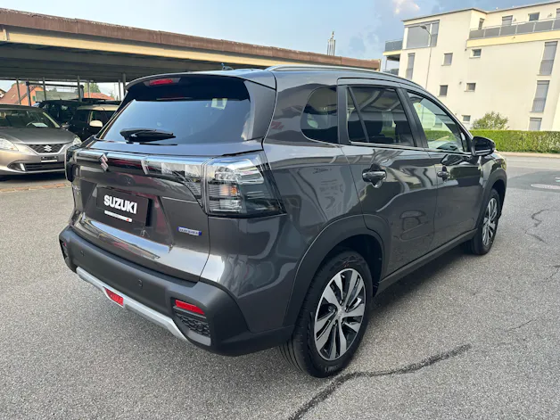Suzuki S-Cross 1.4 T Piz Sulai Top Hybrid 4x4