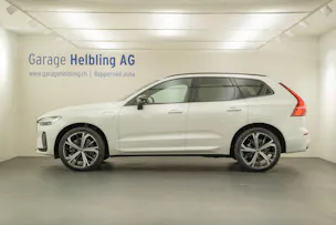 VOLVO XC60 2.0 T6 TE Ultimate Dark eAWD