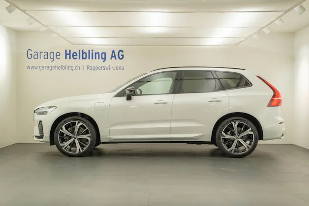 VOLVO XC60 2.0 T6 TE Ultimate Dark eAWD