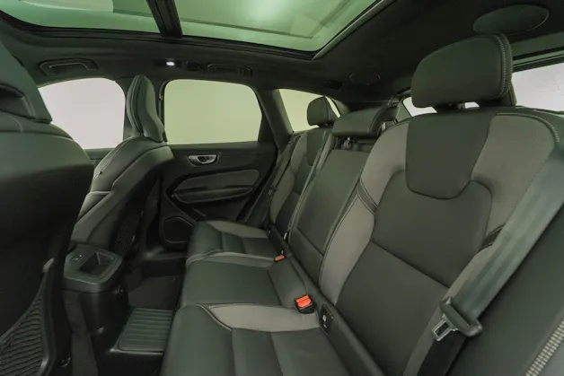 VOLVO XC60 2.0 T6 TE Ultimate Dark eAWD