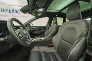 VOLVO XC60 2.0 T6 TE Ultimate Dark eAWD