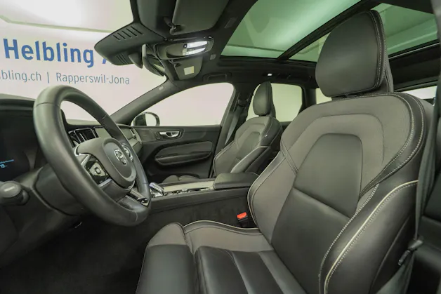 VOLVO XC60 2.0 T6 TE Ultimate Dark eAWD