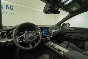 VOLVO XC60 2.0 T6 TE Ultimate Dark eAWD