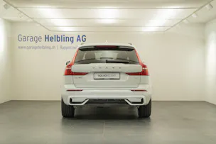 VOLVO XC60 2.0 T6 TE Ultimate Dark eAWD