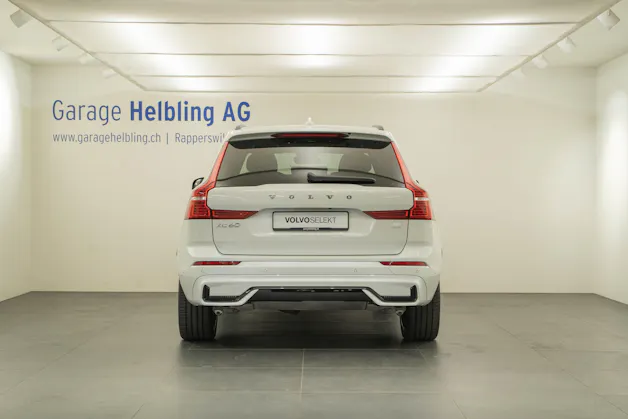VOLVO XC60 2.0 T6 TE Ultimate Dark eAWD