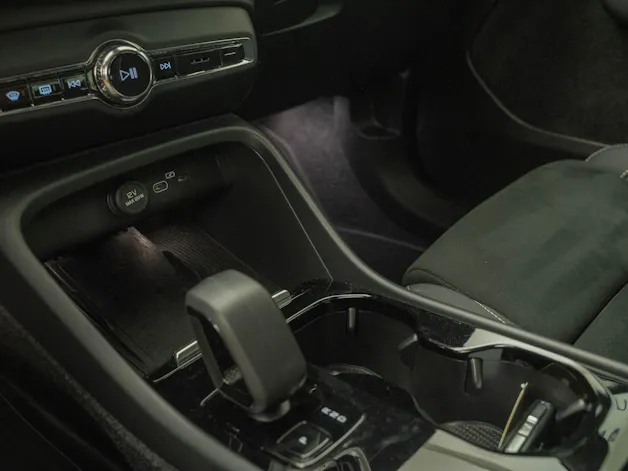 VOLVO C40 E80 Ultimate AWD