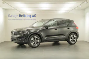 VOLVO XC40 2.0 B4 MH Plus Dark