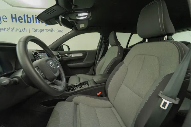 VOLVO XC40 2.0 B4 MH Plus Dark