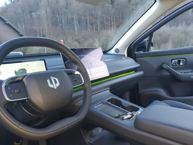 Leapmotor C10 EV AWD