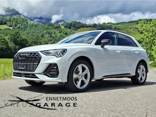 AUDI Q3 40 TDI S line quattro S-tronic *AHK+8-fach bereift*