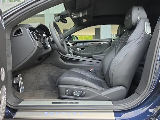 BENTLEY Continental GT 4.0 V8 Mulliner- Ausführung aus 1. Hand