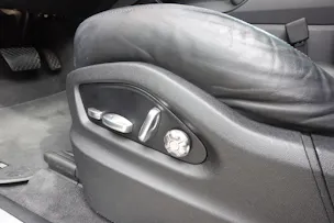 PORSCHE Cayenne Coupé E-Hybrid "*CH Auto * Sièges Chauffants * Tempomat Adaptatif * Caméra 360' * Phares LED*"