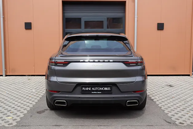 PORSCHE Cayenne Coupé E-Hybrid "*CH Auto * Sièges Chauffants * Tempomat Adaptatif * Caméra 360' * Phares LED*"