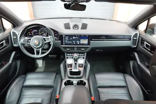 PORSCHE Cayenne Coupé E-Hybrid "*CH Auto * Sièges Chauffants * Tempomat Adaptatif * Caméra 360' * Phares LED*"