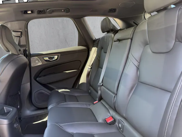 VOLVO XC60 T6 eAWD PluginHybrid Black Edition Geartronic