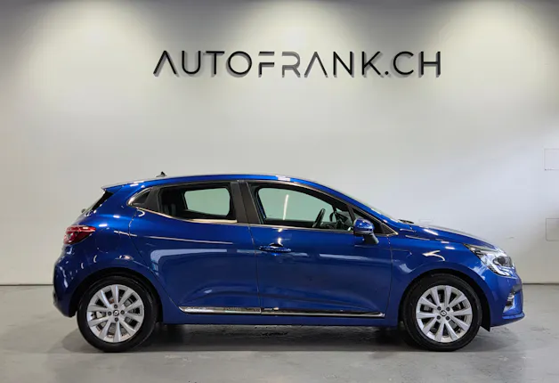 RENAULT Clio 1.6 E-Tech Intens
