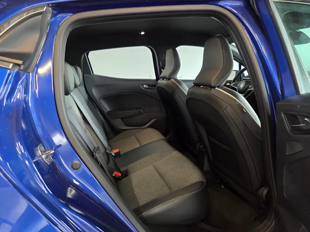 RENAULT Clio 1.6 E-Tech Intens
