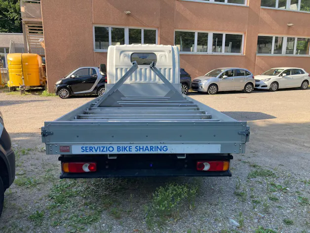 NISSAN NT400 32.13 L2 PRO