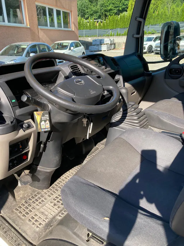 NISSAN NT400 32.13 L2 PRO