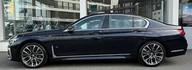 BMW 750i xDrive Steptronic M Sport