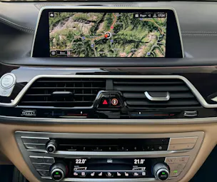 BMW 750i xDrive Steptronic M Sport