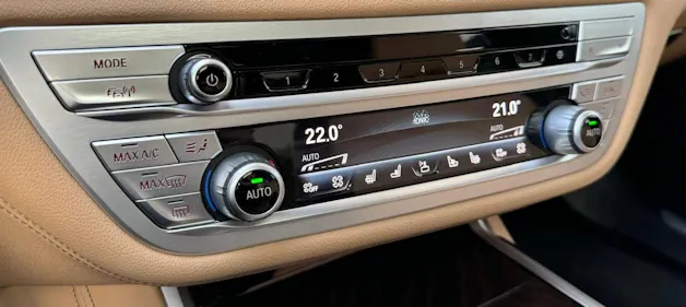 BMW 750i xDrive Steptronic M Sport