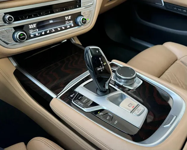 BMW 750i xDrive Steptronic M Sport