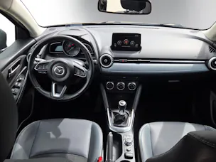 MAZDA 2 SKYACTIV-G 90 Mild Hybrid Revolution