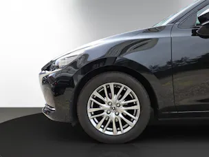 MAZDA 2 SKYACTIV-G 90 Mild Hybrid Revolution