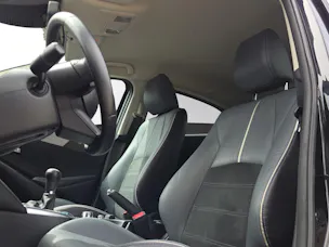 MAZDA 2 SKYACTIV-G 90 Mild Hybrid Revolution